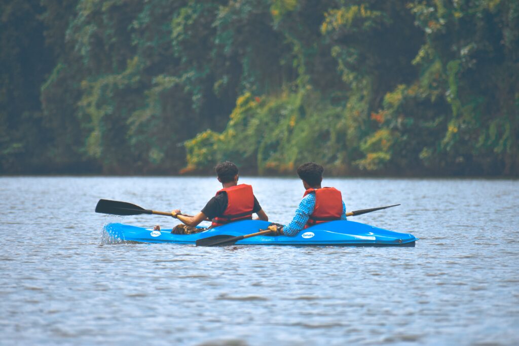 2 men in kayak