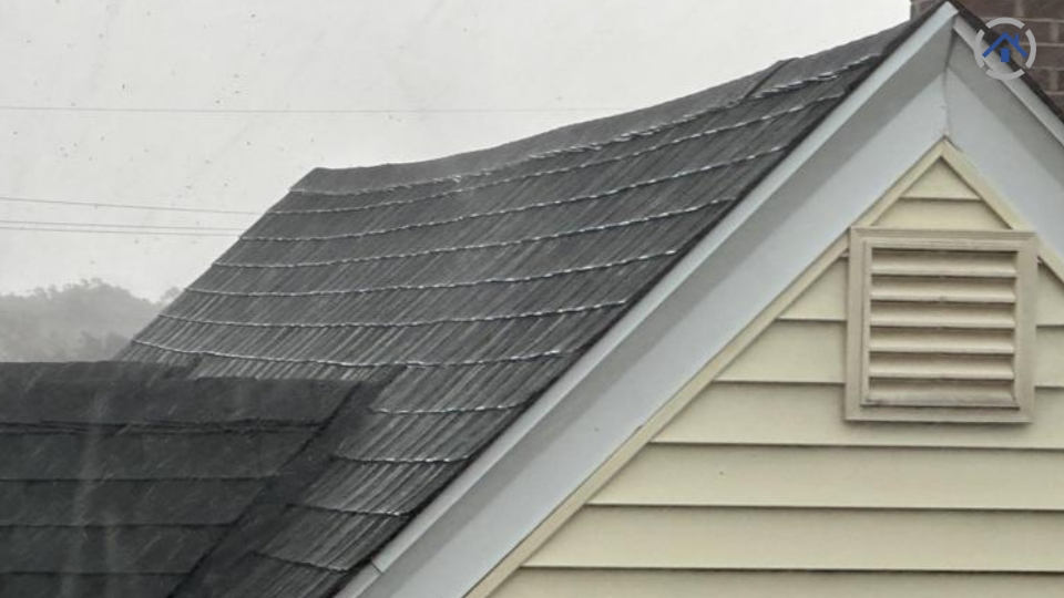 Roof Damage Roof, Roofing, Gutters, Gutter Repair, Siding, Siding Repair, Windows, Windows Repair, Roof Replacement, Free Qoute, Free Estimate, Waukesha, Wisconsin