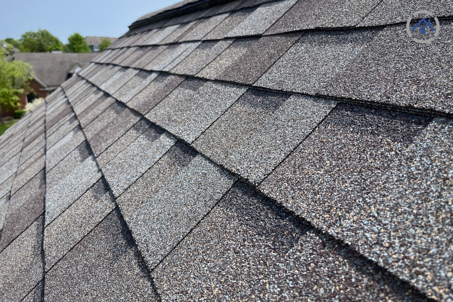 an image of an asphalt shingle roof