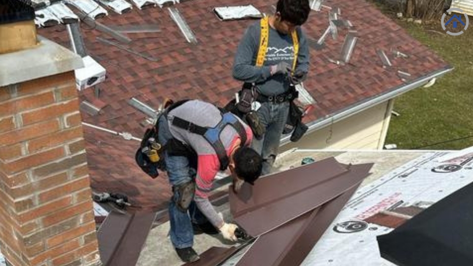 Asphalt Roofs, Roof, Roofing, Gutters, Gutter Repair, Siding, Siding Repair, Windows, Windows Repair, Roof Replacement, Free Qoute, Free Estimate, Wisconsin